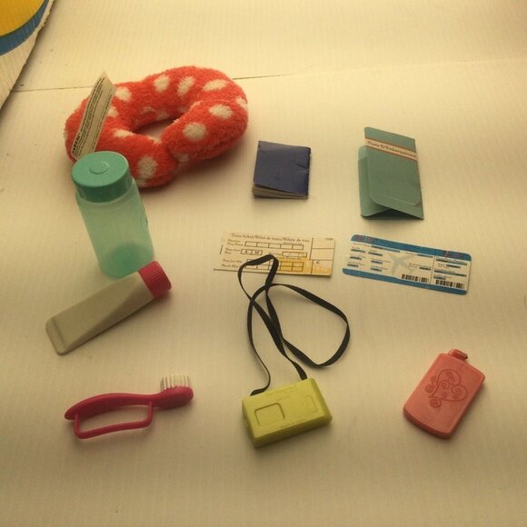18” Doll 10 Piece Traveller Set - Picture 6 of 12